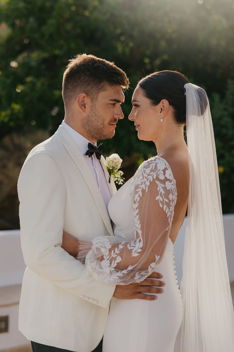 Rosie & Jordan Wedding in Ios Island