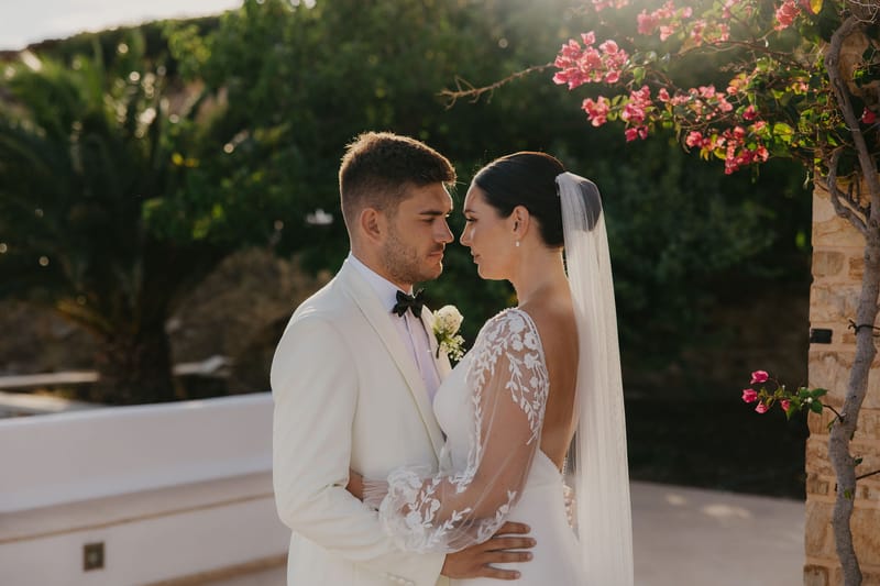 Rosie & Jordan Wedding in Ios Island