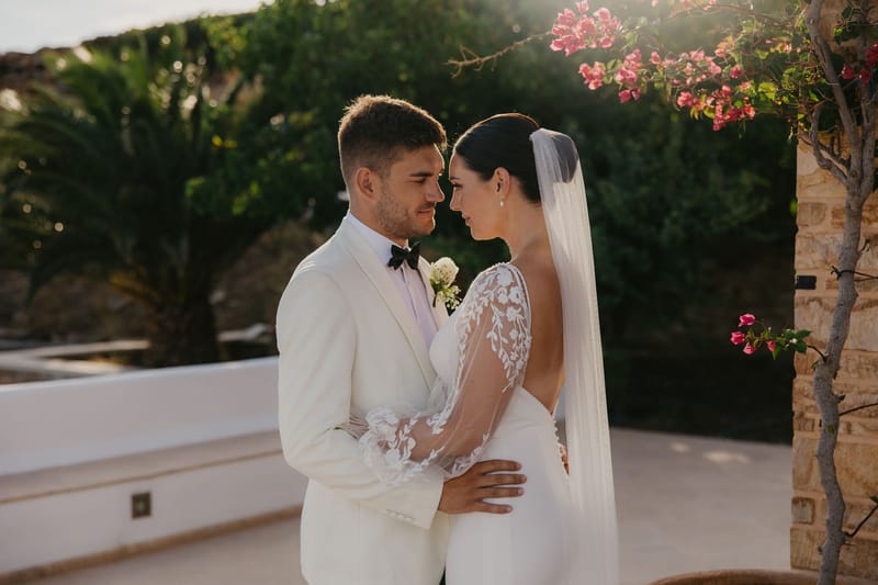 Rosie & Jordan Wedding in Ios Island
