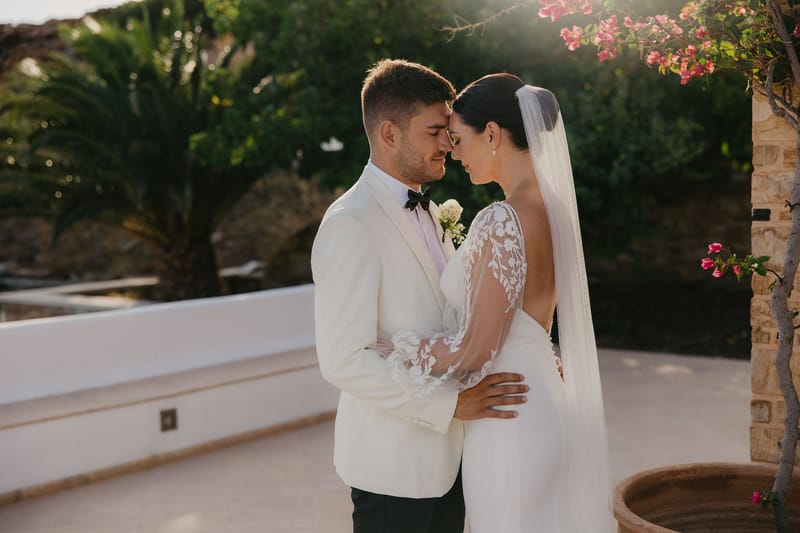 Rosie & Jordan Wedding in Ios Island