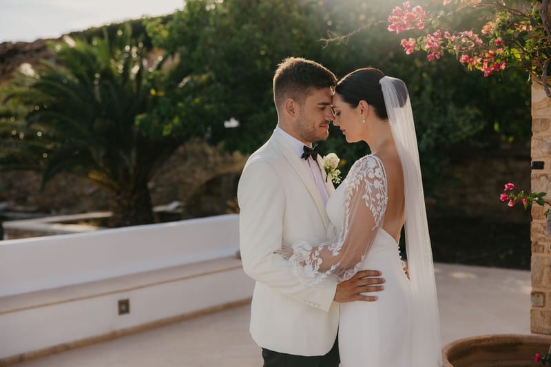 Rosie & Jordan Wedding in Ios Island