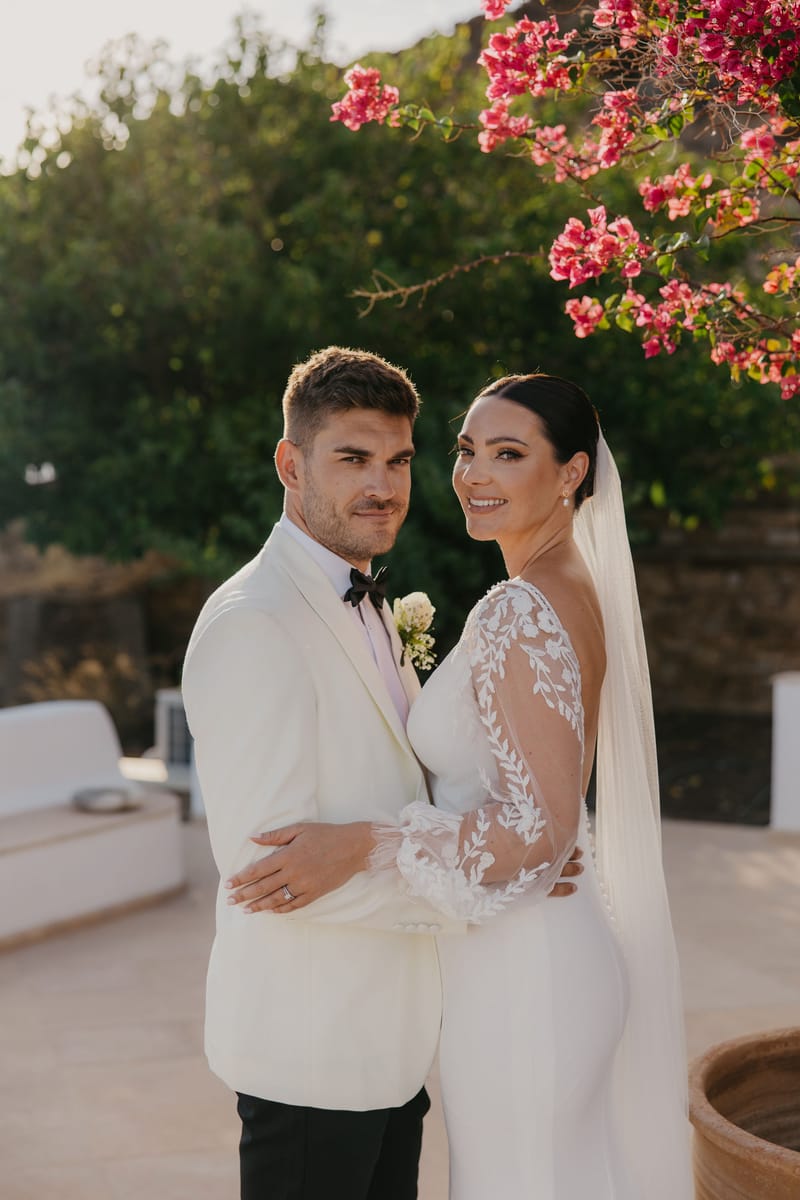 Rosie & Jordan Wedding in Ios Island