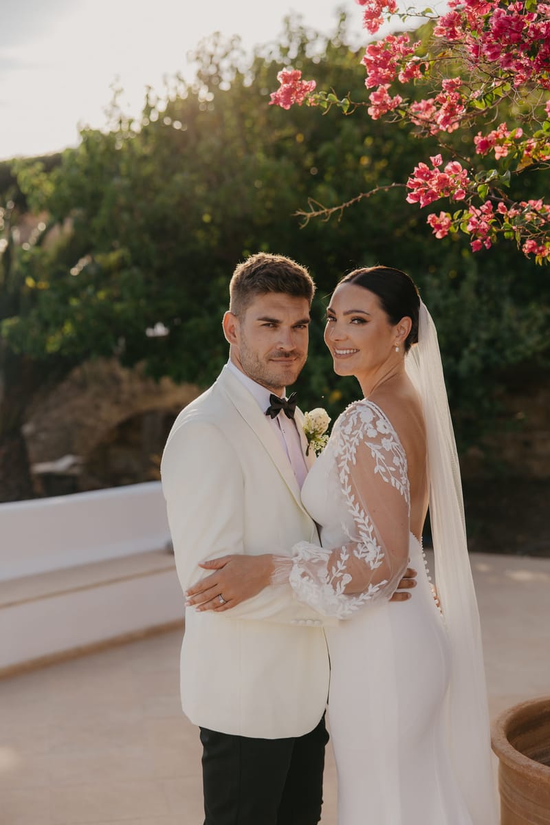 Rosie & Jordan Wedding in Ios Island