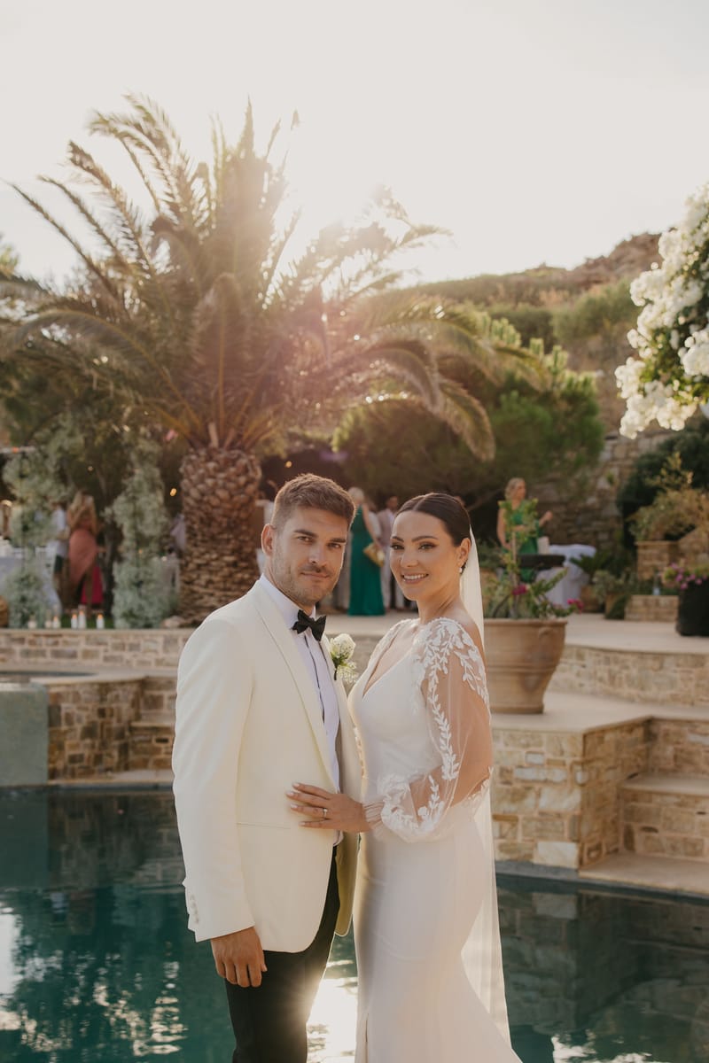 Rosie & Jordan Wedding in Ios Island