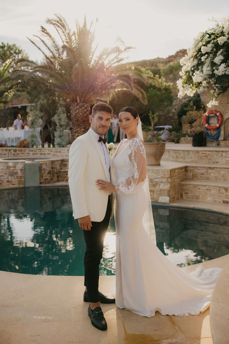 Rosie & Jordan Wedding in Ios Island