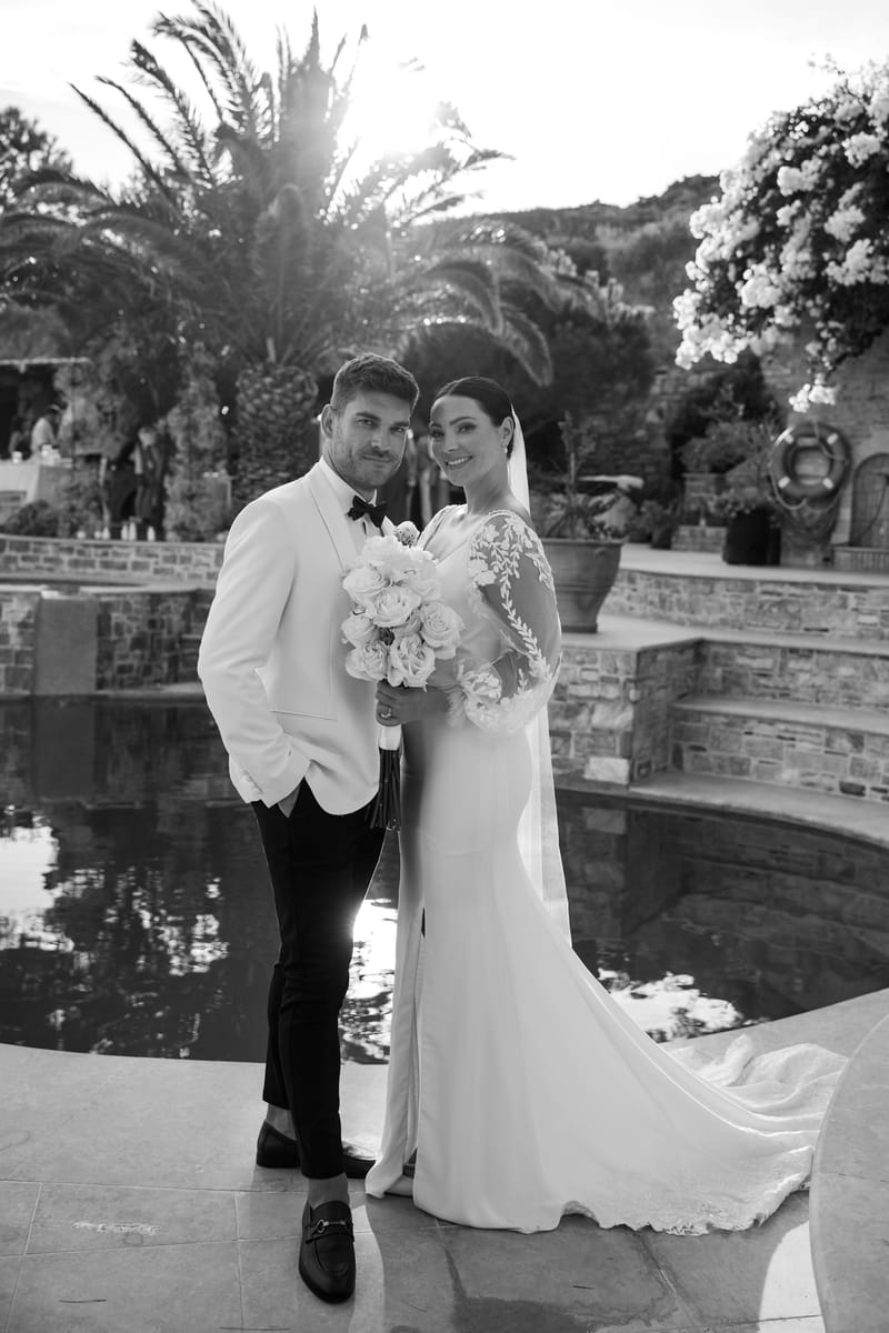 Rosie & Jordan Wedding in Ios Island