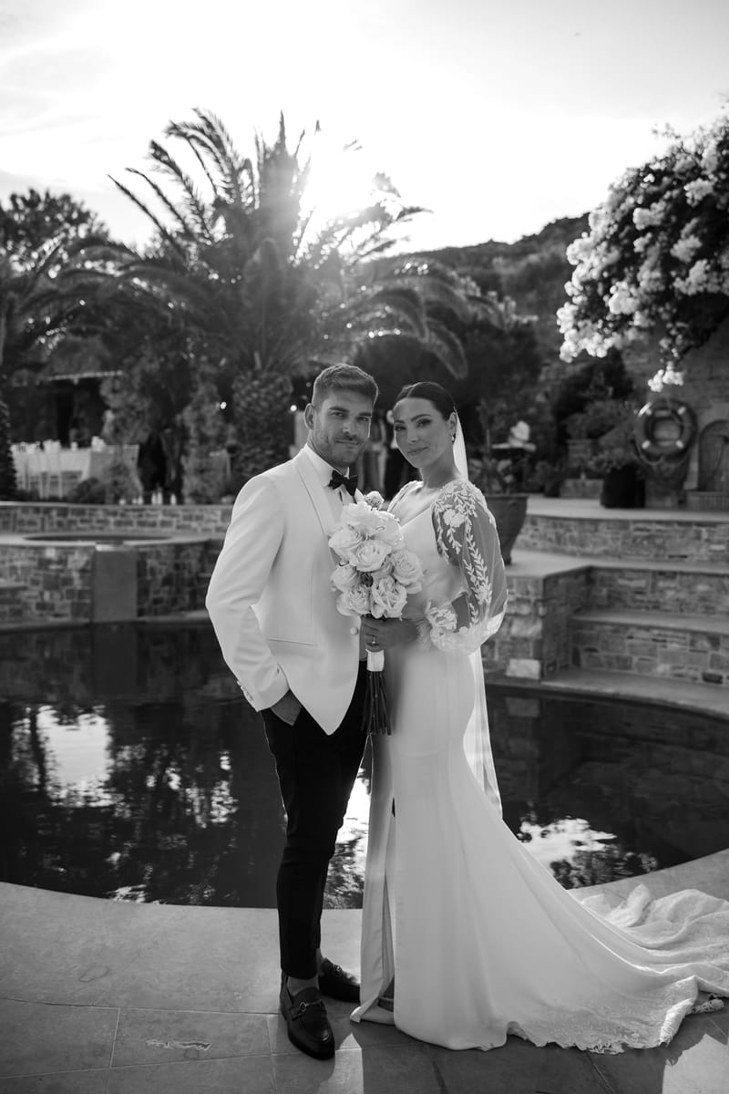 Rosie & Jordan Wedding in Ios Island