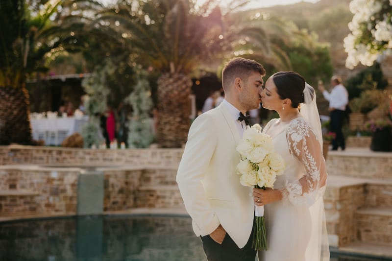 Rosie & Jordan Wedding in Ios Island