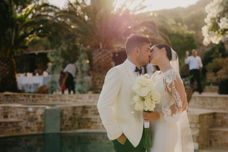 Rosie & Jordan Wedding in Ios Island