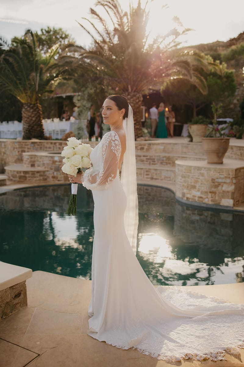 Rosie & Jordan Wedding in Ios Island