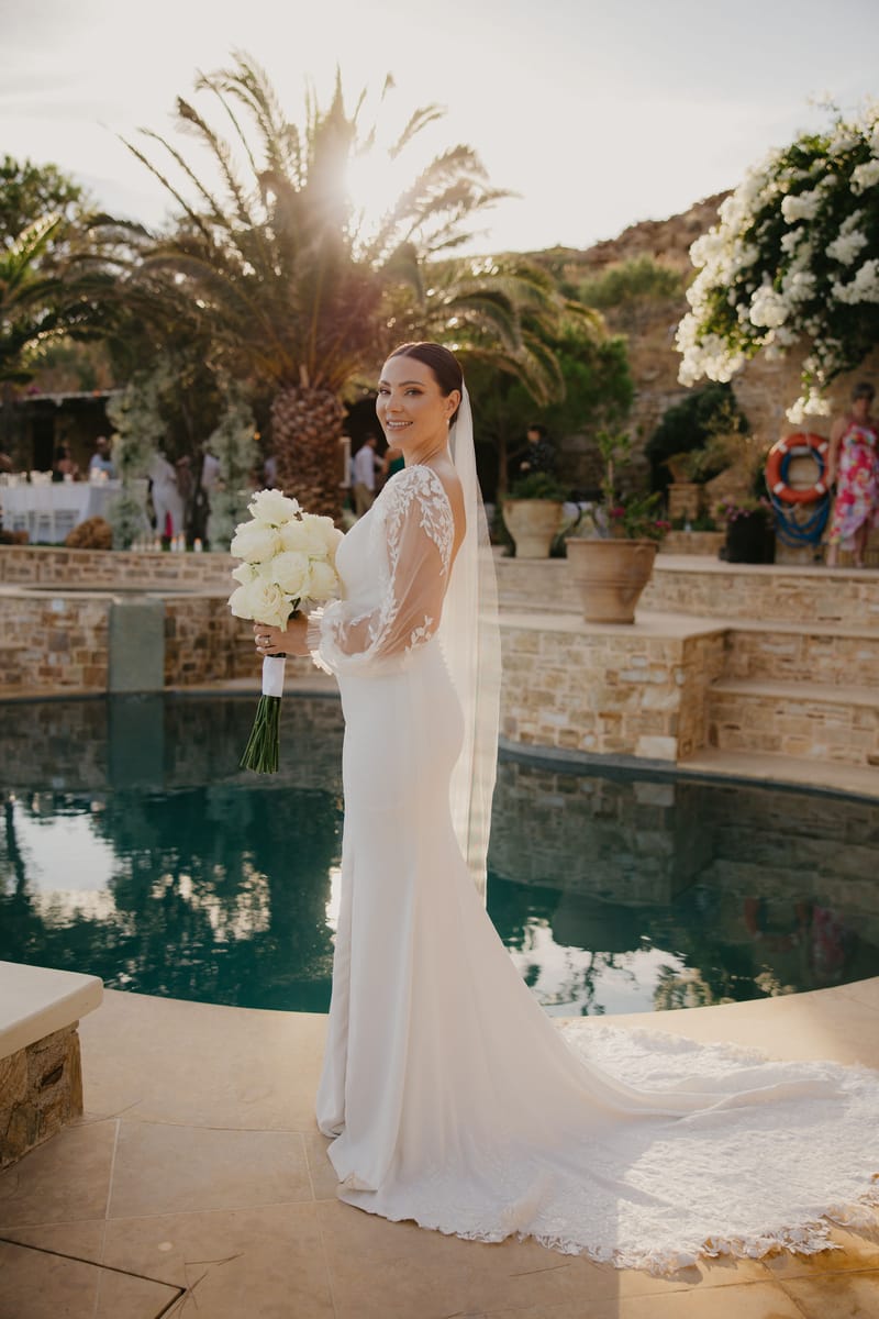 Rosie & Jordan Wedding in Ios Island
