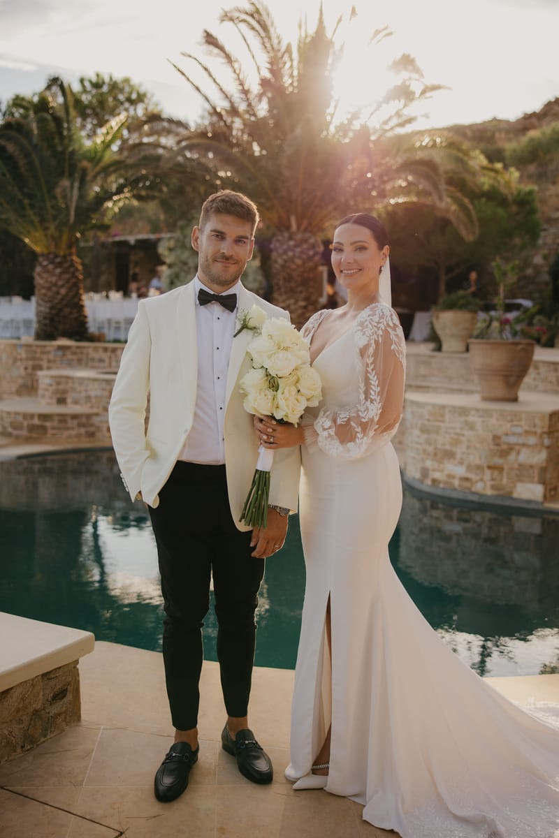 Rosie & Jordan Wedding in Ios Island
