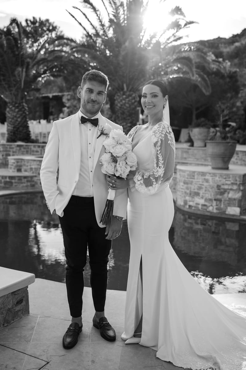 Rosie & Jordan Wedding in Ios Island