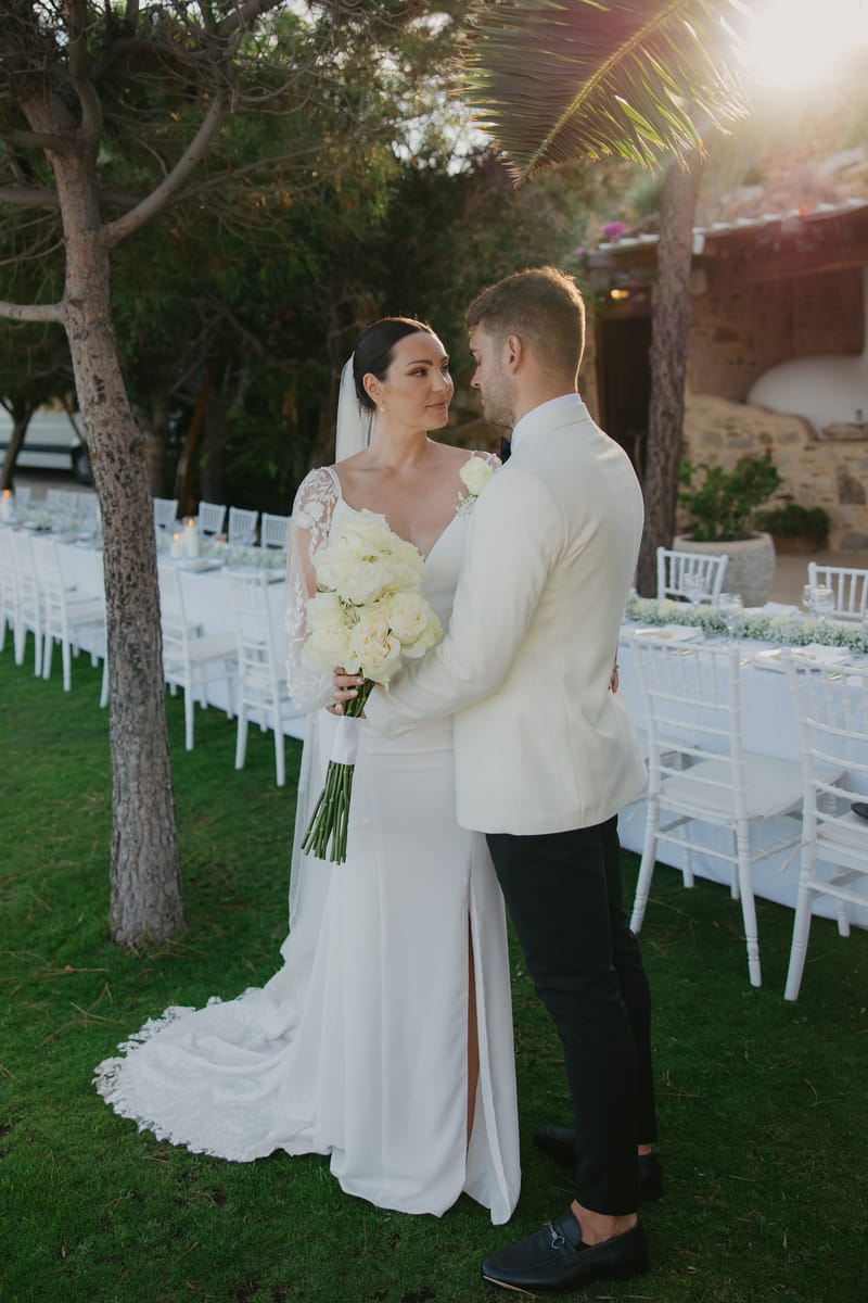 Rosie & Jordan Wedding in Ios Island