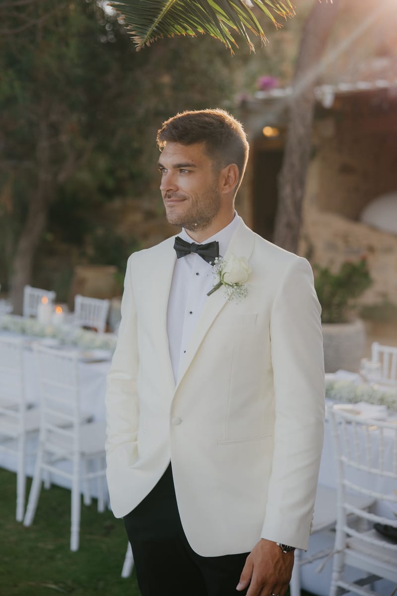 Rosie & Jordan Wedding in Ios Island