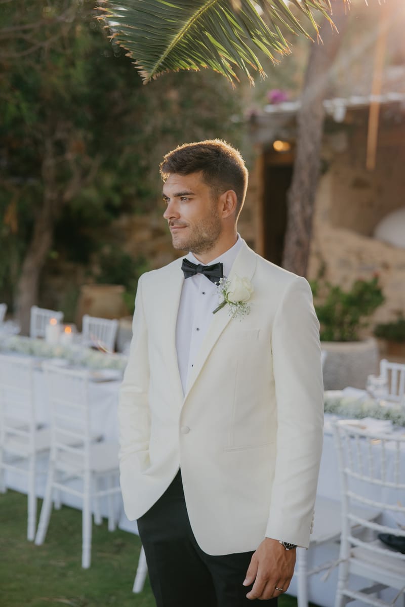 Rosie & Jordan Wedding in Ios Island