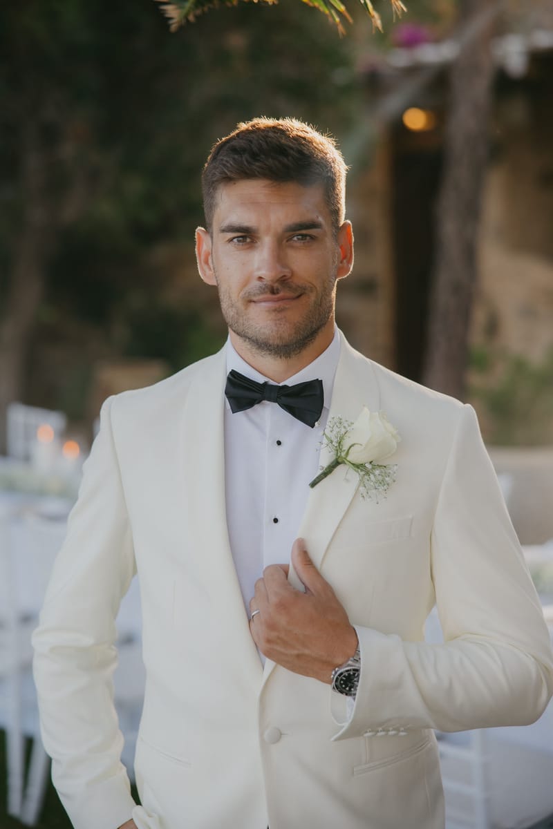 Rosie & Jordan Wedding in Ios Island