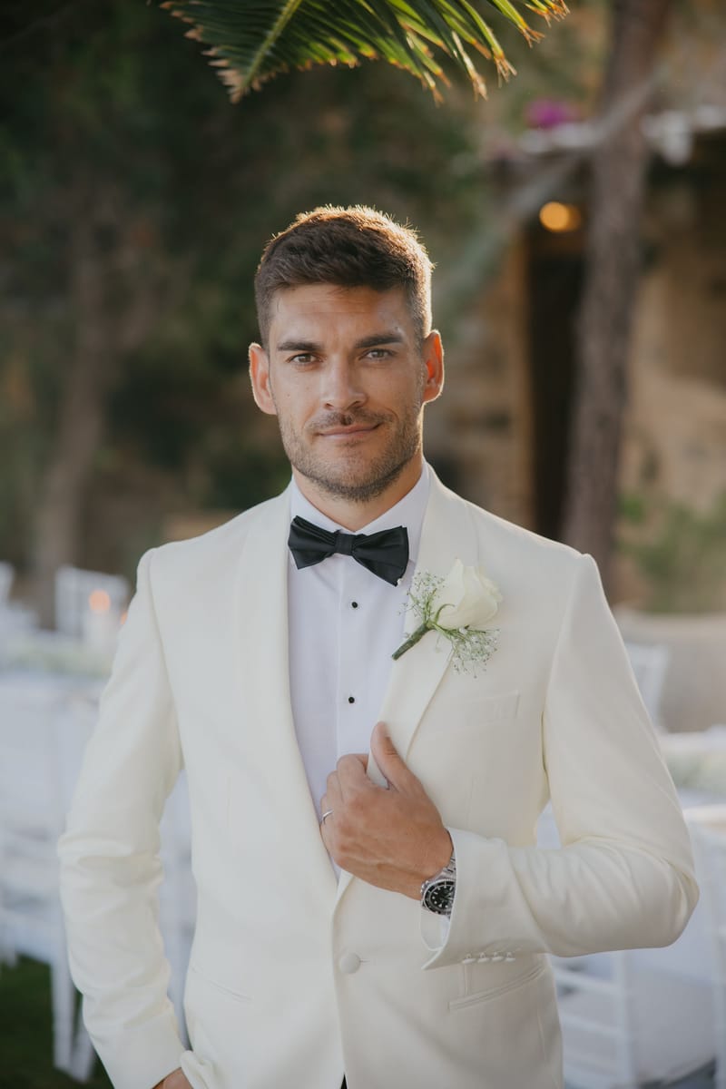 Rosie & Jordan Wedding in Ios Island