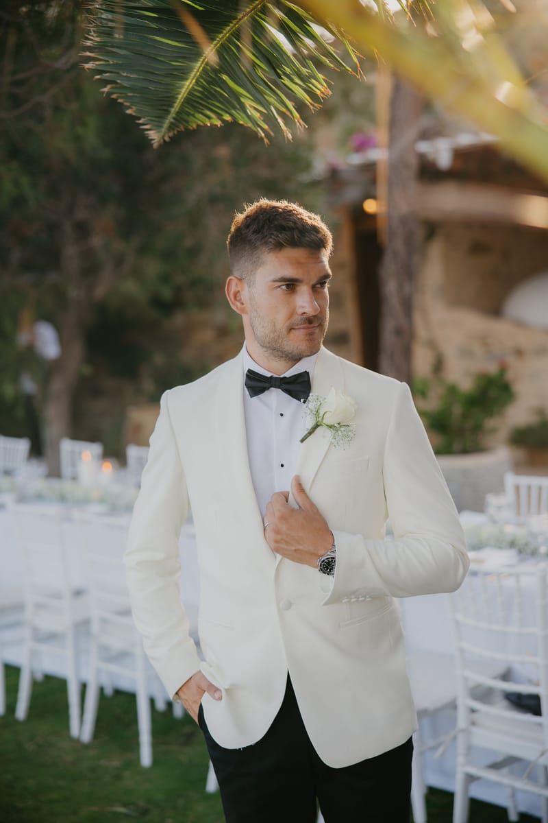 Rosie & Jordan Wedding in Ios Island