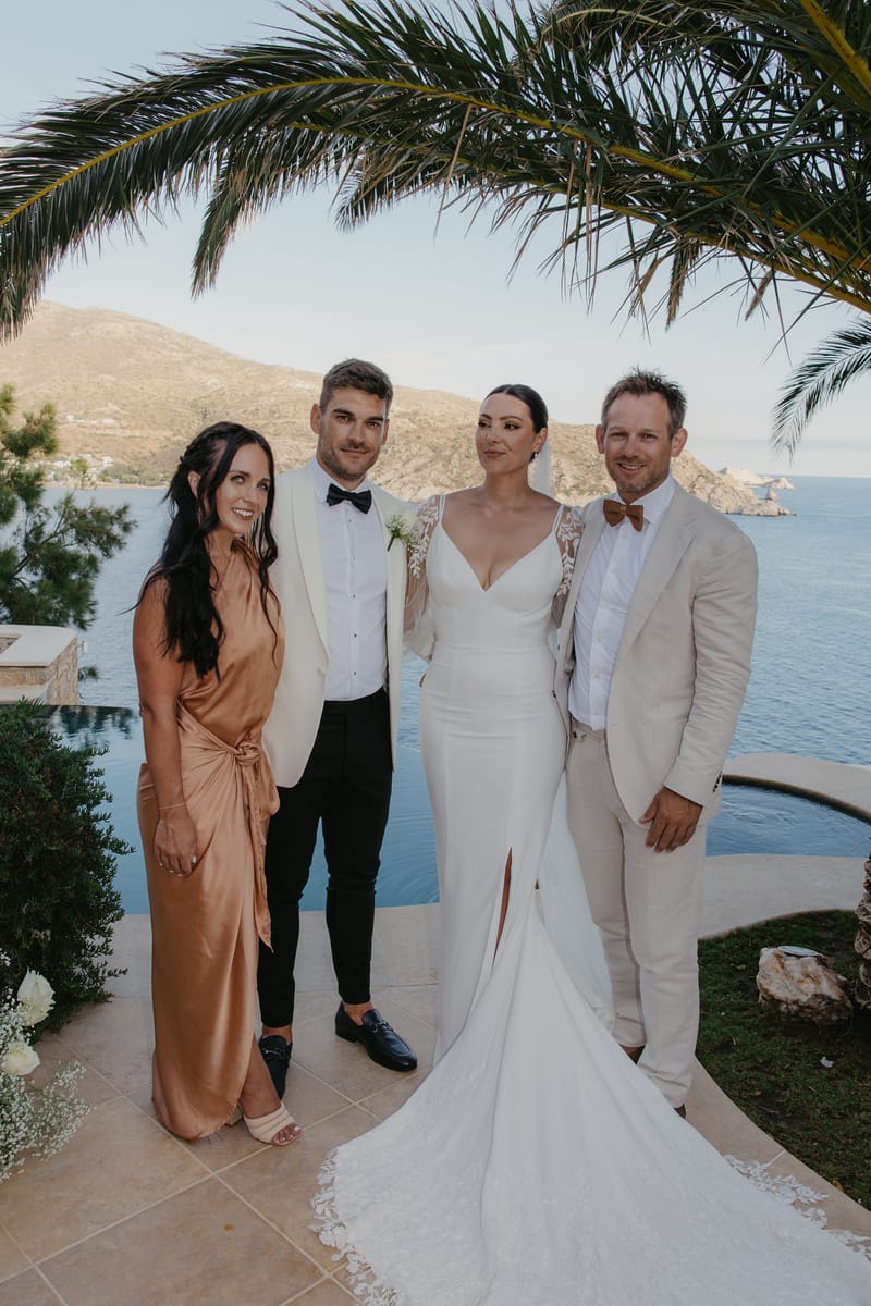 Rosie & Jordan Wedding in Ios Island