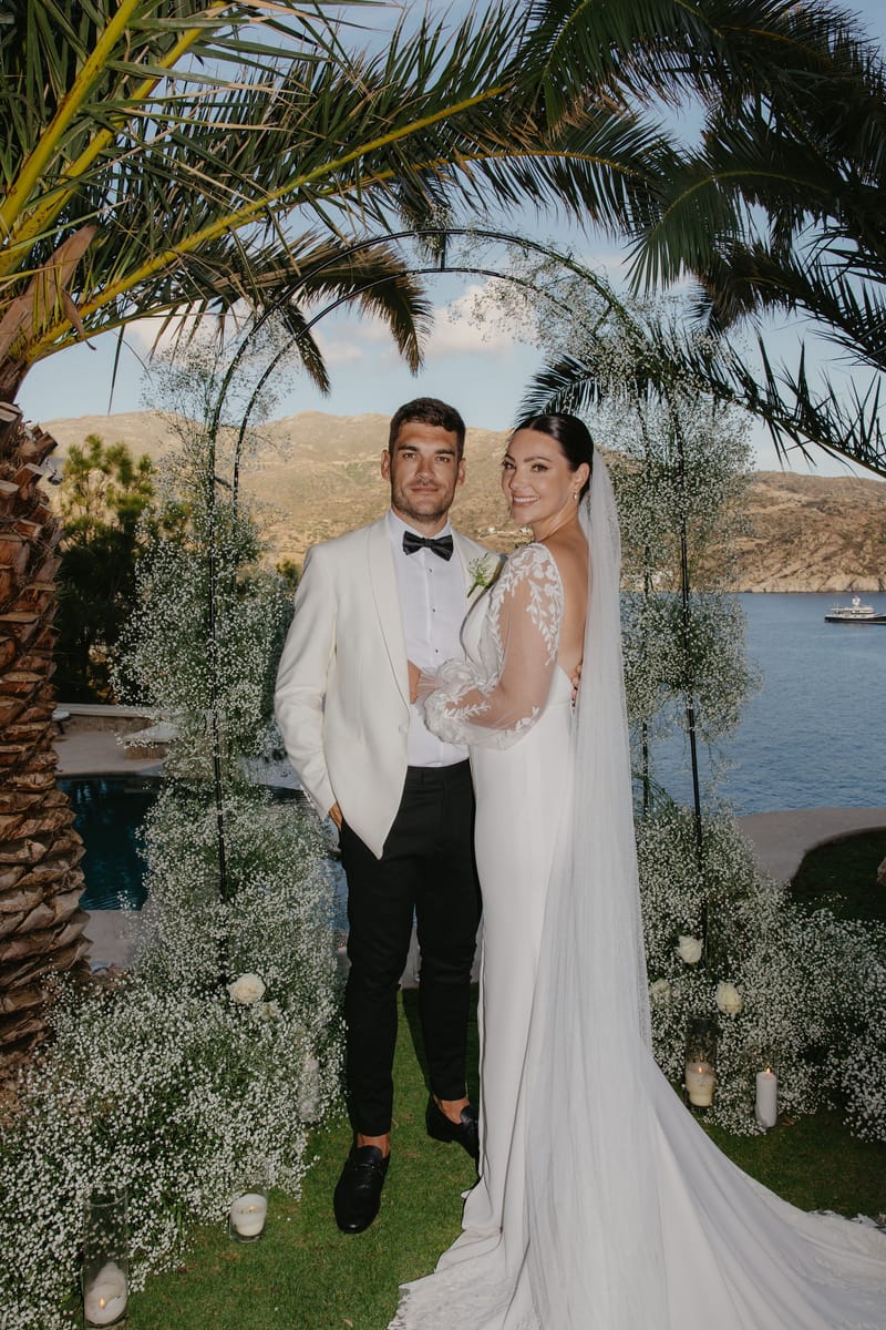 Rosie & Jordan Wedding in Ios Island
