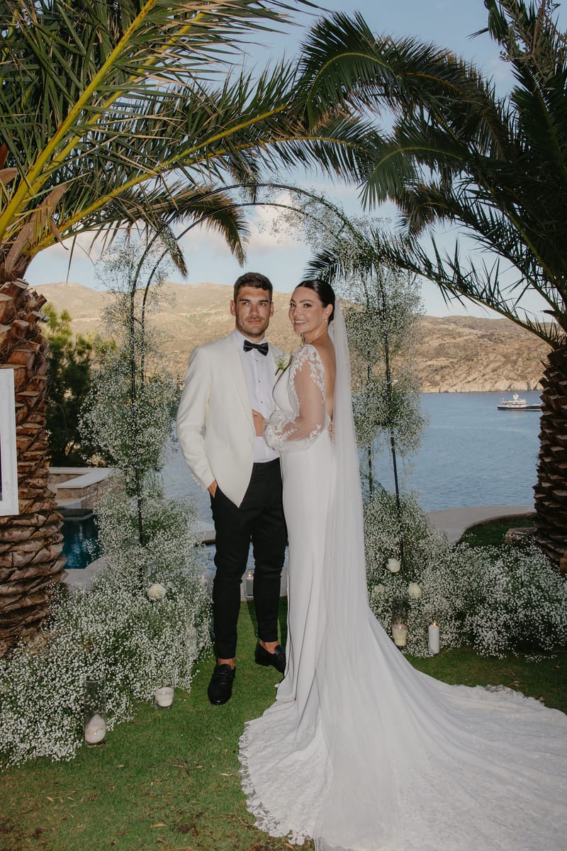 Rosie & Jordan Wedding in Ios Island