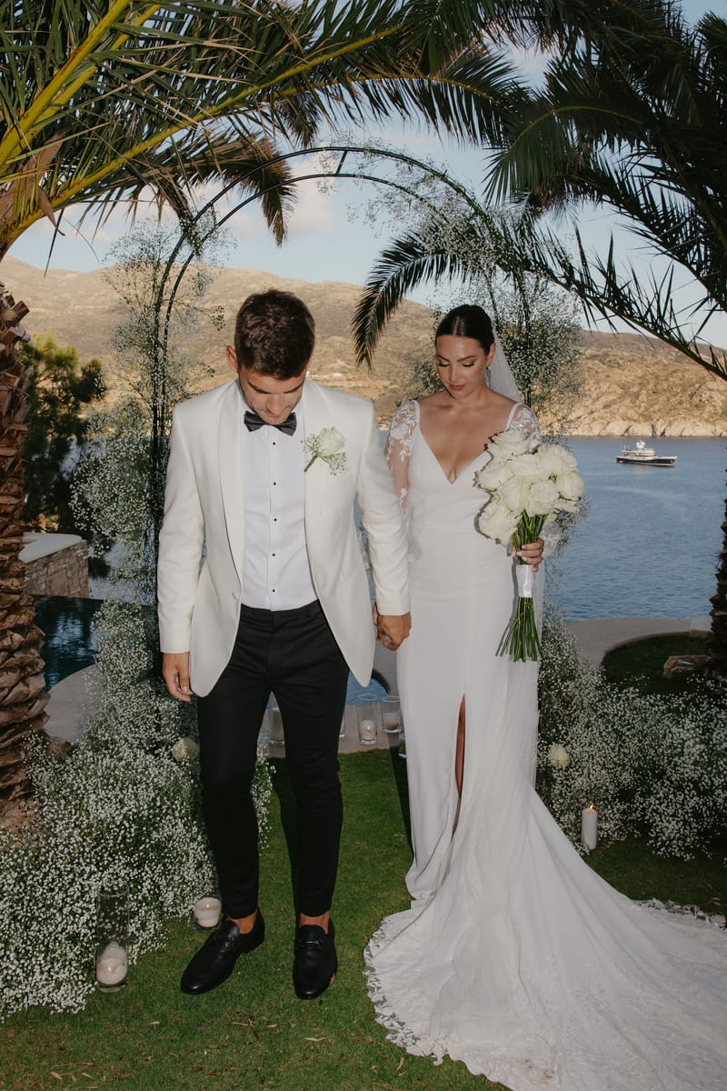 Rosie & Jordan Wedding in Ios Island