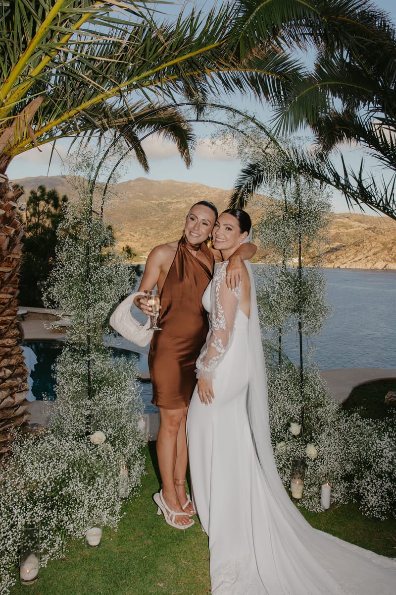 Rosie & Jordan Wedding in Ios Island