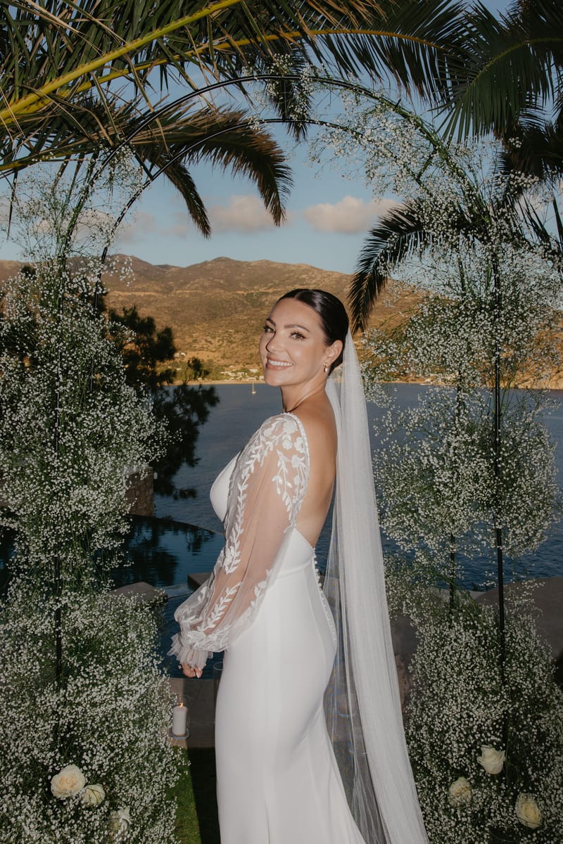 Rosie & Jordan Wedding in Ios Island