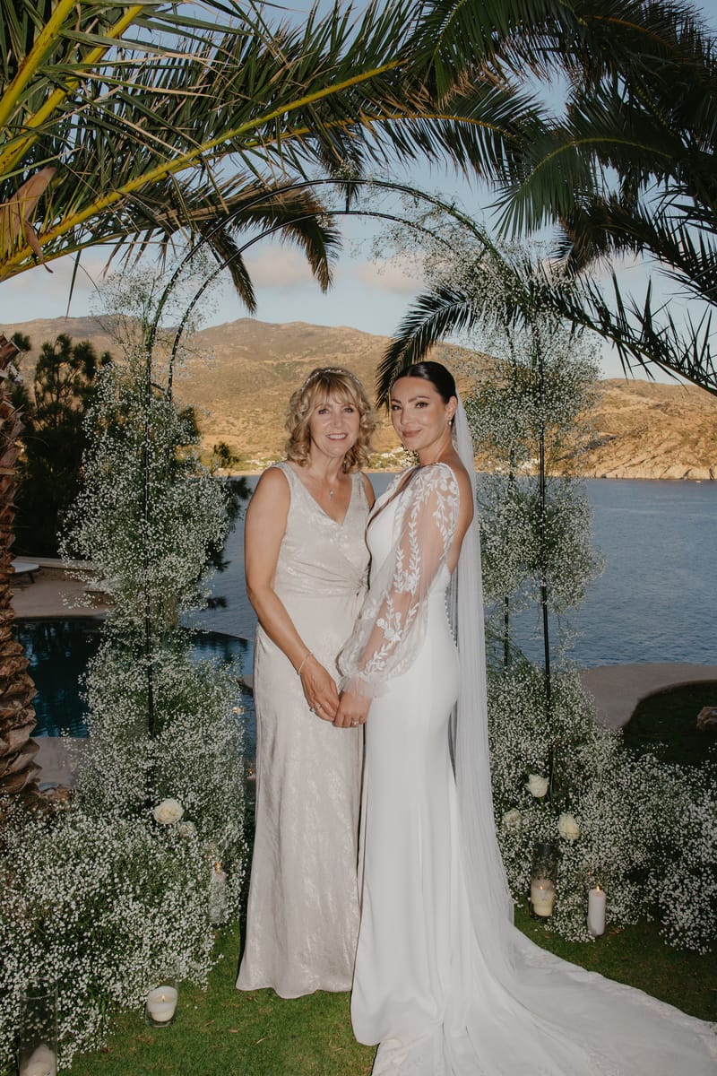 Rosie & Jordan Wedding in Ios Island