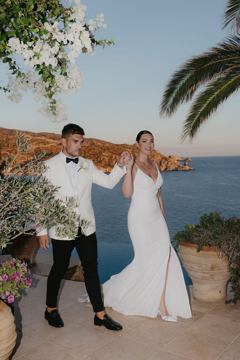 Rosie & Jordan Wedding in Ios Island