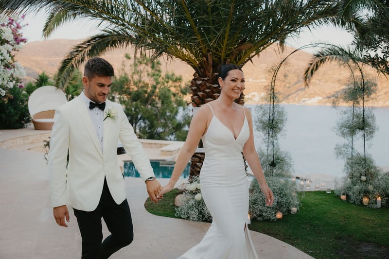 Rosie & Jordan Wedding in Ios Island