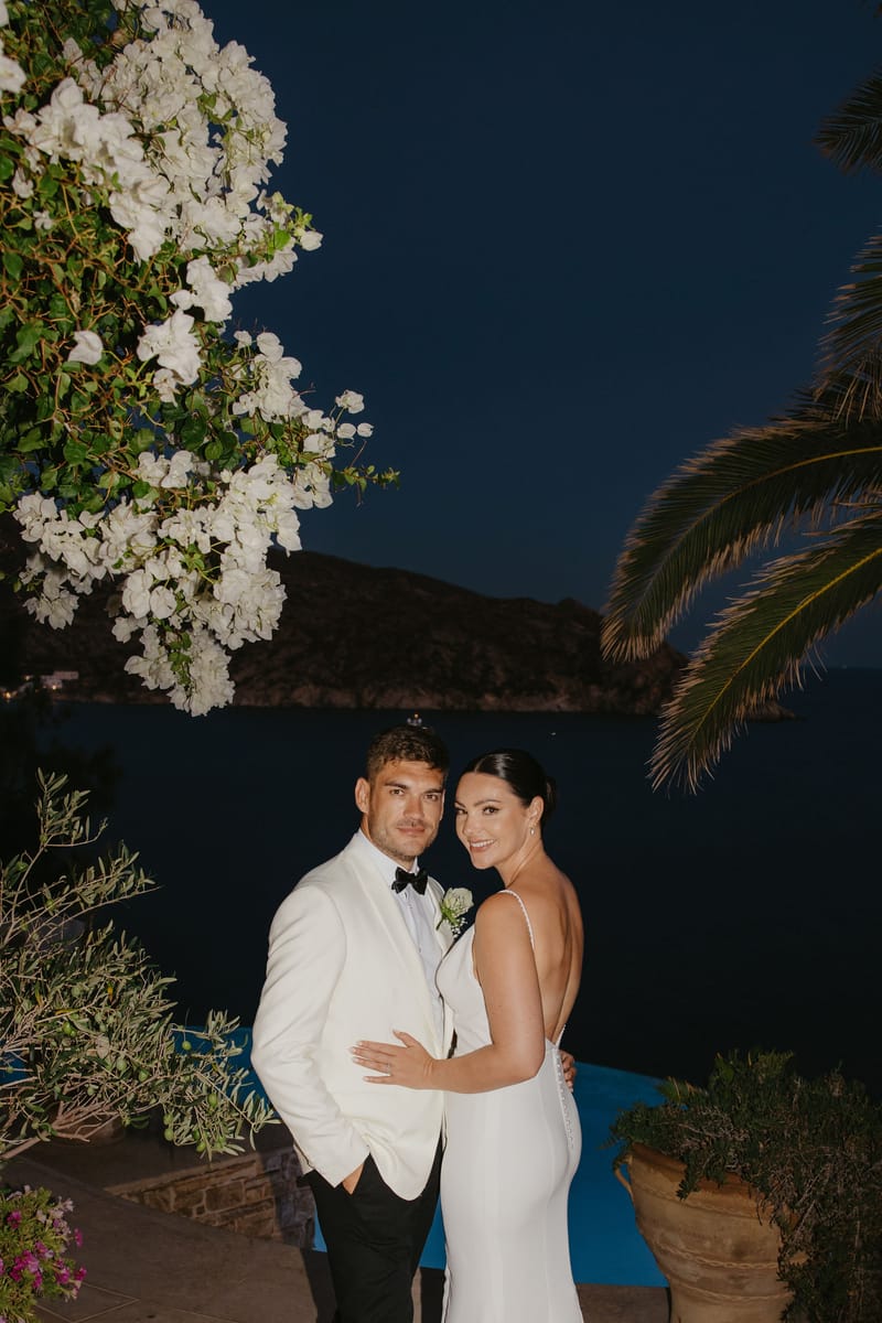 Rosie & Jordan Wedding in Ios Island