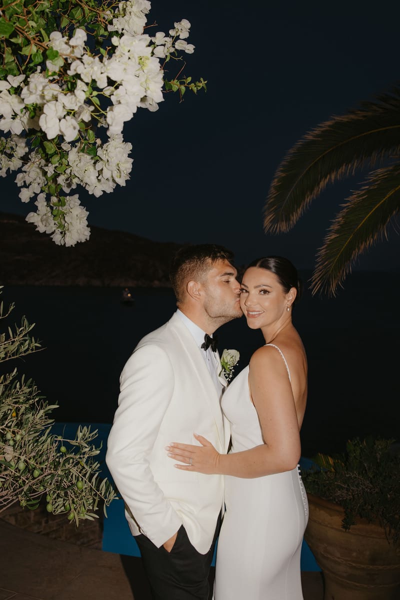 Rosie & Jordan Wedding in Ios Island