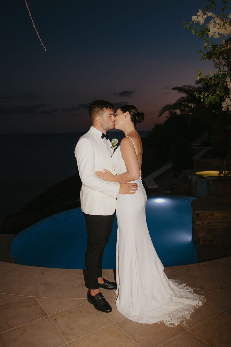 Rosie & Jordan Wedding in Ios Island