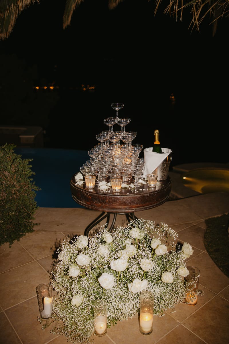 Rosie & Jordan Wedding in Ios Island