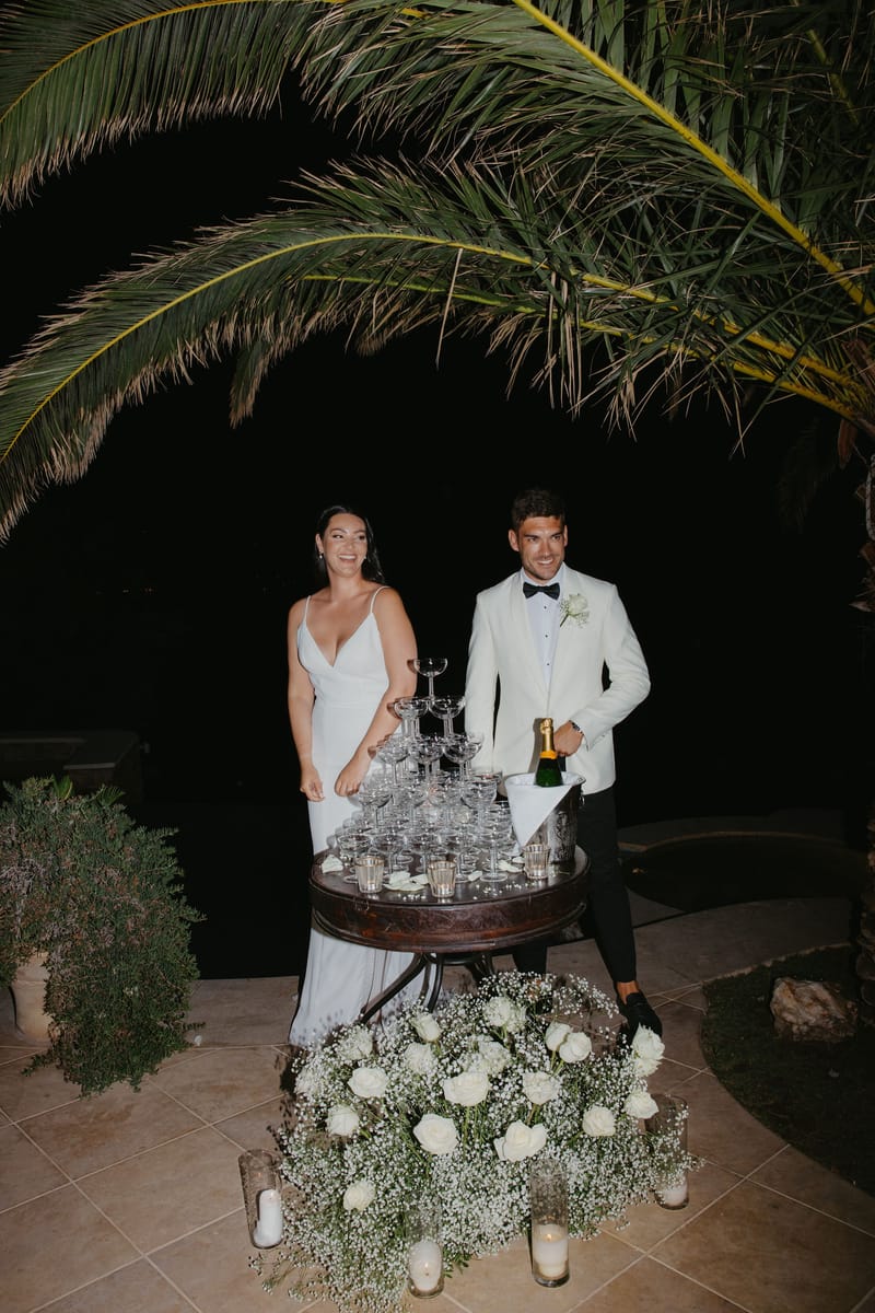 Rosie & Jordan Wedding in Ios Island