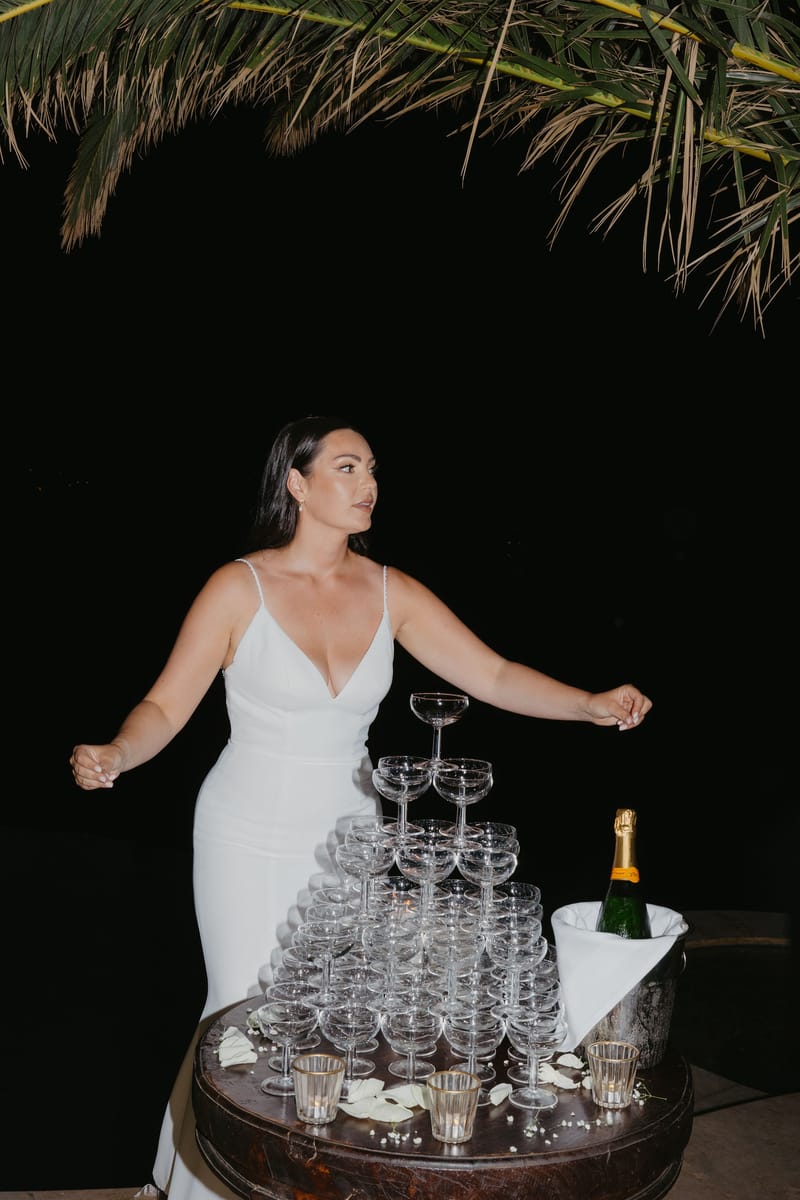 Rosie & Jordan Wedding in Ios Island