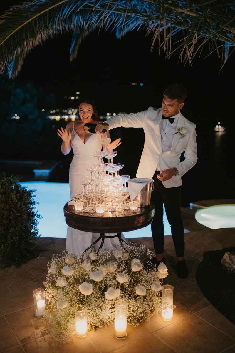 Rosie & Jordan Wedding in Ios Island