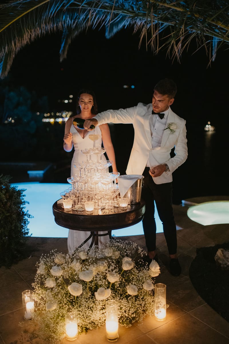 Rosie & Jordan Wedding in Ios Island