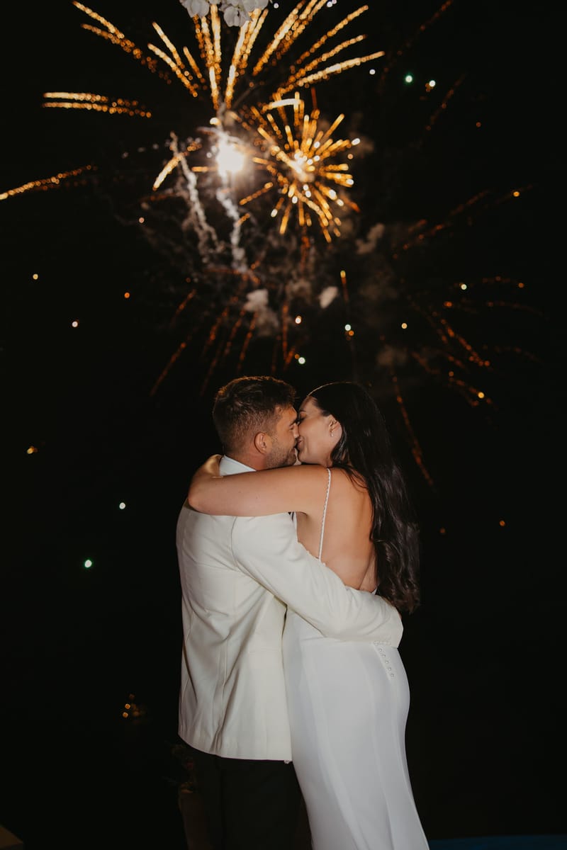 Rosie & Jordan Wedding in Ios Island