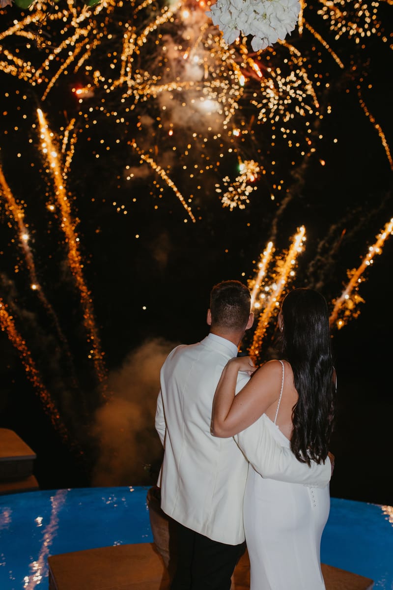 Rosie & Jordan Wedding in Ios Island