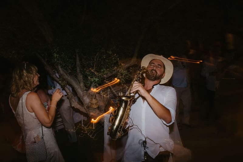 Rosie & Jordan Wedding in Ios Island