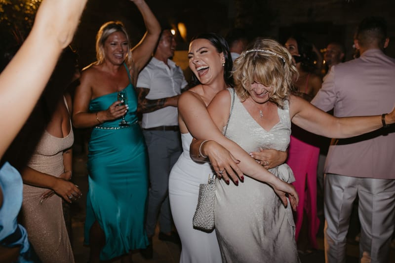 Rosie & Jordan Wedding in Ios Island