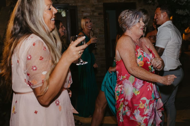 Rosie & Jordan Wedding in Ios Island