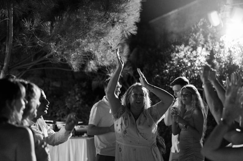 Rosie & Jordan Wedding in Ios Island