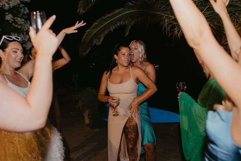 Rosie & Jordan Wedding in Ios Island