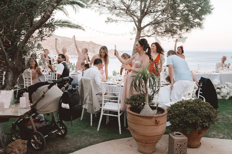 The dinner and toasts