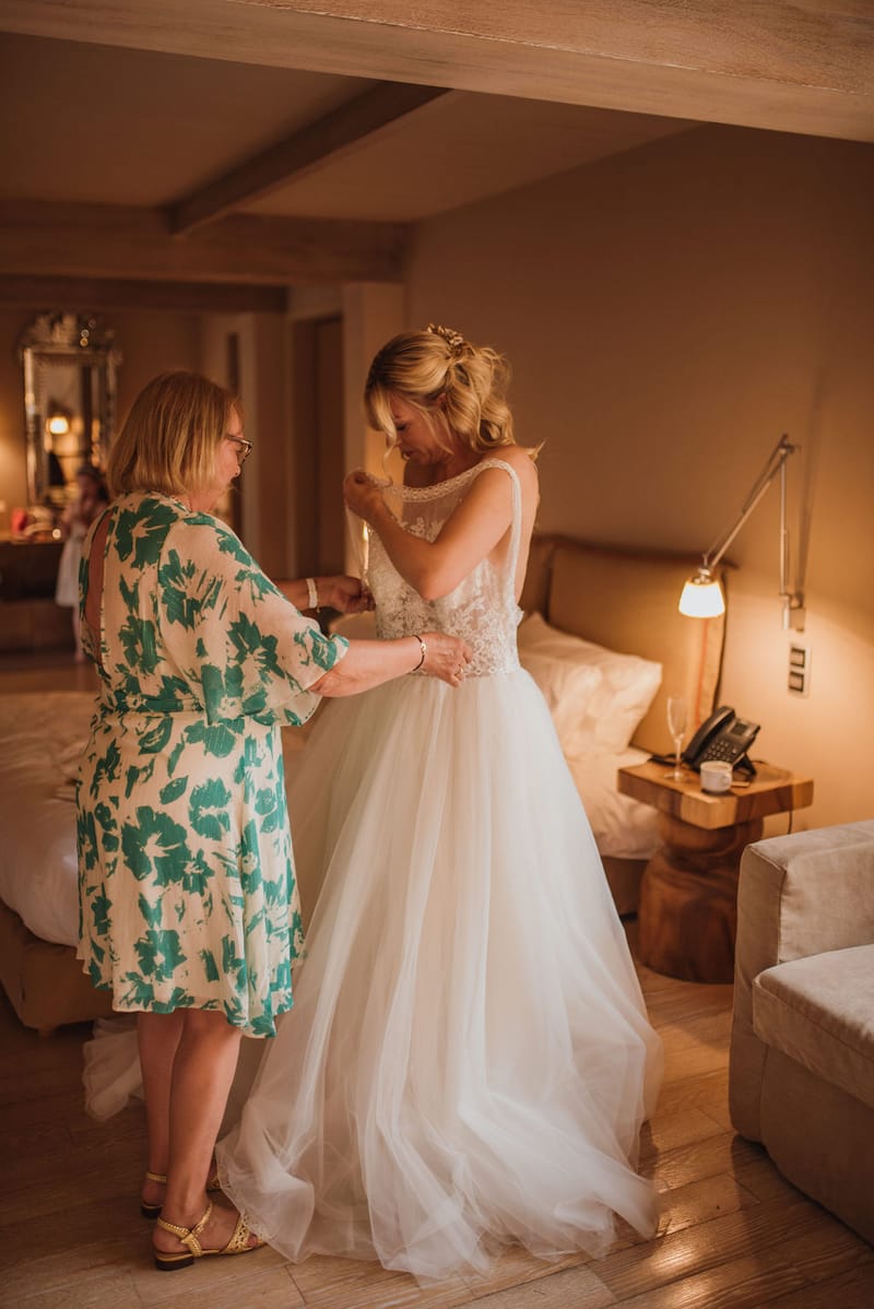 Isa & Regis Wedding in the Athenian Riviera