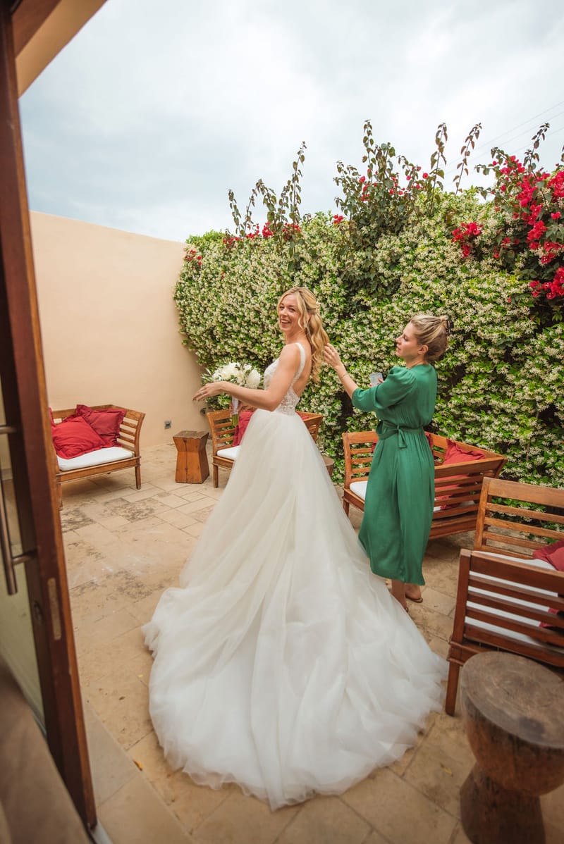 Isa & Regis Wedding in the Athenian Riviera